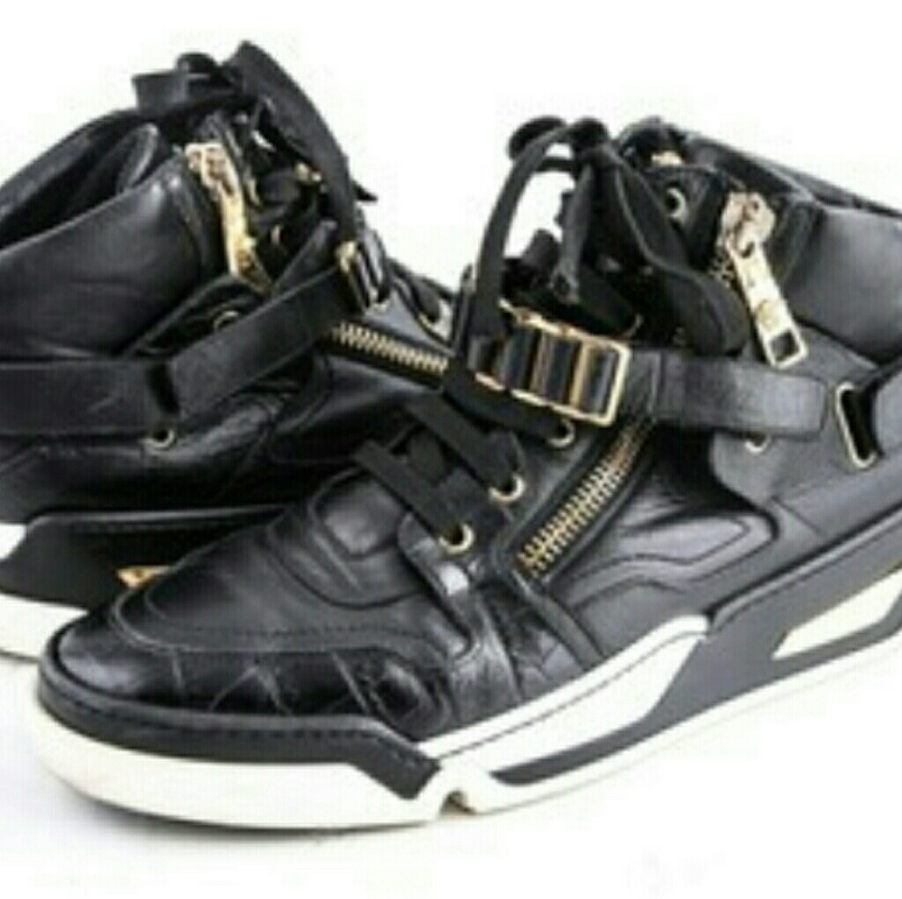 Versace shoes